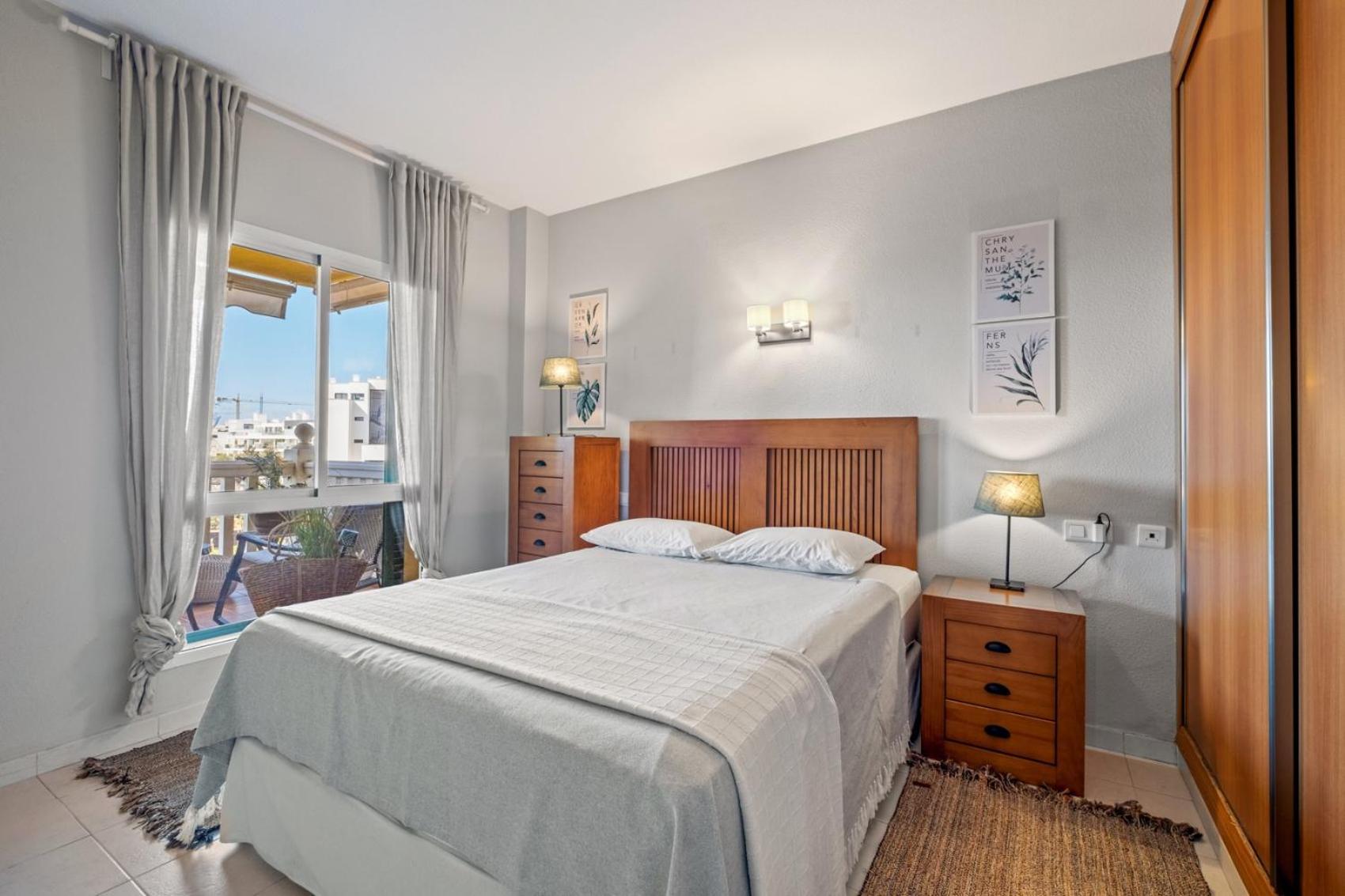 Magic Stars Apartments Фуэнхирола Экстерьер фото